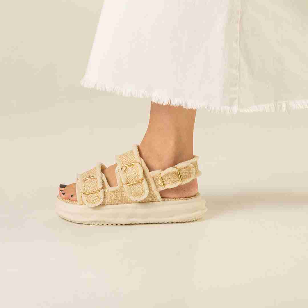 Sandalias artesanales Verónica Moreno Studio